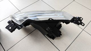 Φανάρι Εμπρός Δεξί  απο SUZUKI  IGNIS 16-19 γνήσιο-thumb-1
