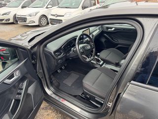 Ford Focus 2020 ST-LINE-thumb-10
