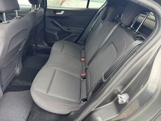 Ford Focus 2020 ST-LINE-thumb-13