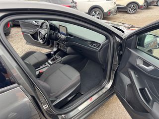Ford Focus 2020 ST-LINE-thumb-14