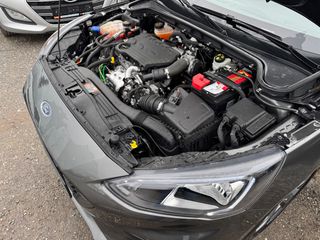 Ford Focus 2020 ST-LINE-thumb-18