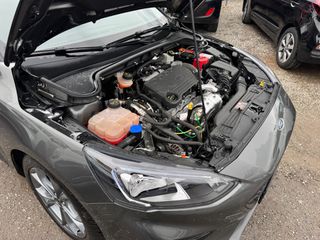Ford Focus 2020 ST-LINE-thumb-20