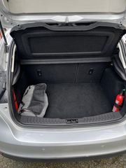 Ford Focus 2015 Titanium-thumb-9