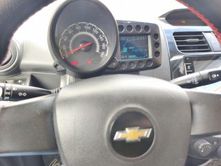 Chevrolet Spark 2011 1,0 L-thumb-5