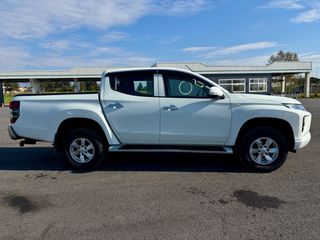 Mitsubishi L200 2021 *NEW MODEL* 4x4 4ΠΟΡΤΟ *2.2D 150PS* Eu6D-thumb-5