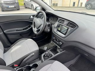 Hyundai i 20 2016-thumb-8