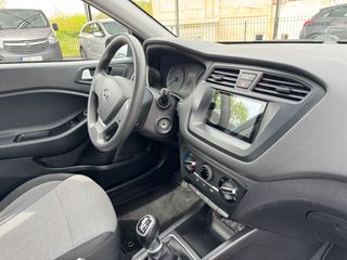 Hyundai i 20 2016-thumb-9