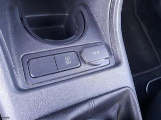 Volkswagen Up 2015 1.0 High up! BlueMotion Tech-thumb-23