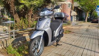 Kymco People GTi 2015-thumb-39