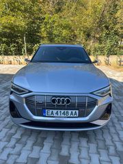 Audi e-tron 2020 Audi E-tron Quattro Sportback S-line