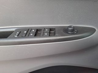 Opel Karl 2017 Cosmo automatic Derma klima full extra.!!-thumb-19