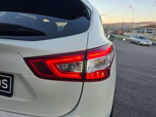 Nissan Qashqai 2016 TEKNA PANORAMA NAVI CAMERA 360-thumb-14