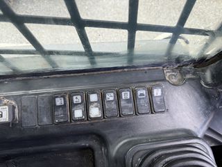 Φορτωτάκι Takeuchi 2020 TL10V2-thumb-5