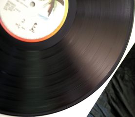U2 - War-thumb-9