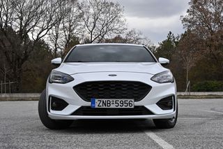 Ford Focus 2020 ST-Line-thumb-4