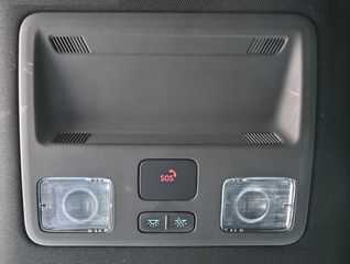 Ford Focus 2020 ST-Line-thumb-7