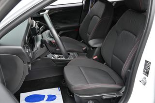 Ford Focus 2020 ST-Line-thumb-19