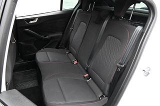 Ford Focus 2020 ST-Line-thumb-22