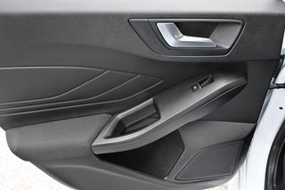 Ford Focus 2020 ST-Line-thumb-23