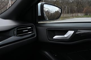 Ford Focus 2020 ST-Line-thumb-28