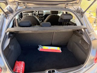 Peugeot 208 2018 Style-thumb-13
