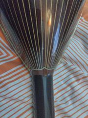 Μαντολίνο καινούργιο.