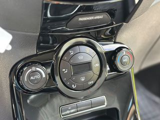 Ford Fiesta 2015 ST LINE BLACK EDITION-thumb-16