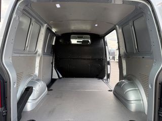 Κλούβα Volkswagen 2017 T6 Transporter 4Motion Euro6 * 2 Πλαϊνές Πόρτες *-thumb-45
