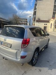 Toyota RAV 4 2008 2.2 D-CAT Executive 4x4