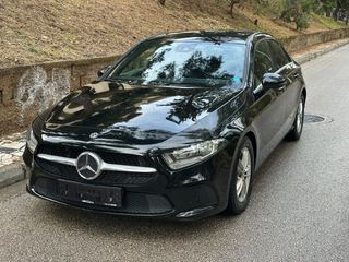 Mercedes-Benz A 180 2019 D URBAN 7G-DCT-thumb-1