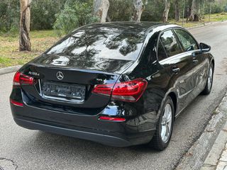Mercedes-Benz A 180 2019 D URBAN 7G-DCT-thumb-4