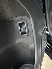 Mercedes-Benz A 180 2019 D URBAN 7G-DCT-thumb-9