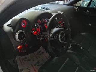 Audi TT 2002-thumb-12