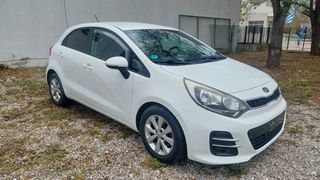 Kia Rio 2015-thumb-5