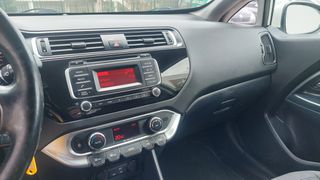 Kia Rio 2015-thumb-21