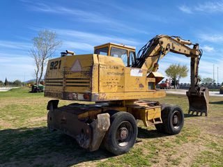 Εκσκαφέας Με Λάστιχα Liebherr 1981 921 C-thumb-3