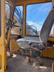 Εκσκαφέας Με Λάστιχα Liebherr 1981 921 C-thumb-8
