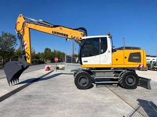 Εκσκαφέας Με Λάστιχα Liebherr 2016 920