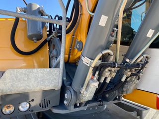 Εκσκαφέας Με Λάστιχα Liebherr 2016 920-thumb-10
