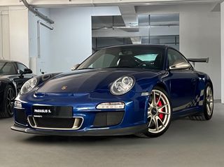 Porsche 911 2010 GT3 RS 997.2-thumb-3