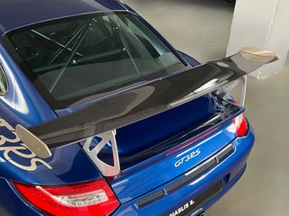Porsche 911 2010 GT3 RS 997.2-thumb-14