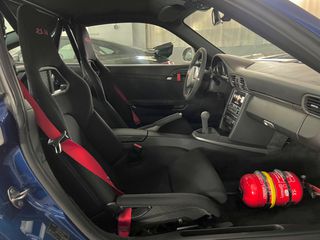 Porsche 911 2010 GT3 RS 997.2-thumb-28