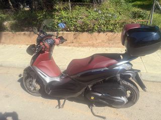 Piaggio Beverly 350 2016-thumb-1