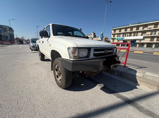 Toyota Hilux 2000