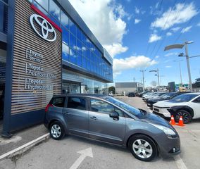 Peugeot 5008 2012 1.6 eHDi DIESEL 116hp AUTOMATIC-thumb-6