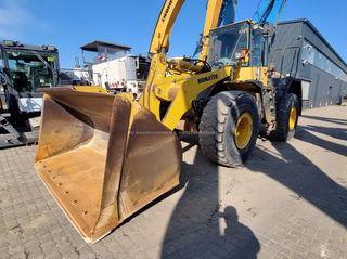 Φορτωτής Με Λάστιχα Komatsu 2007 WA 430-6