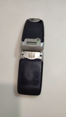 Sony Ericsson Z600-thumb-6