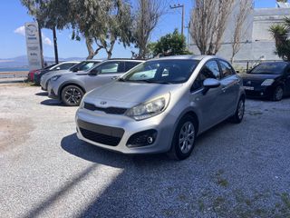 Kia Rio 2014 1.1 CRDI DIESEL-thumb-1