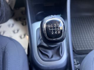 Kia Rio 2014 1.1 CRDI DIESEL-thumb-15