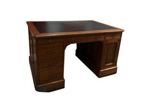 Κλασικό Γραφείο Pedestal Desk Αγγλικού Στυλ
